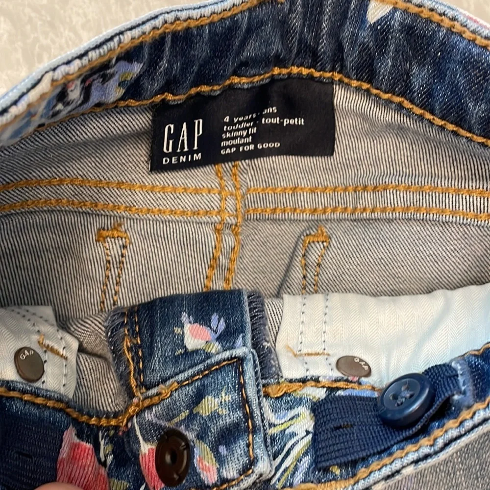 Gap jeans - Picture 4 of 4